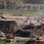 Warga Palestina dan Kelompok HAM Gugat Rencana Permukiman E1 di Yerusalem Timur AA 20260205 40468769 40468754 JERUSALEM GOVERNORATE SAYS ISRAEL BEGINS NEW SETTLEMENT ROAD NORTH OF EAST JERUSALEM 1 scaled e1770715928526 1