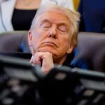 Trump Tunda Serangan Besar ke Iran, Jalur Dialog Kembali Dibuka donald trump oval office 111925 2 74b8a3fb801f45b4af35d052777e6ae8