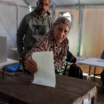 Sejarah Pemilu di Palestina: Dari Kotak Suara di Bawah Pendudukan hingga Pemungutan Suara yang Ditunda Berulang Kali pEMILU