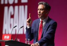 Analisis – Retak, Belum Runtuh: Membaca Pergeseran Inggris terhadap Israel Setelah Pidato Miliband dan Mosi Partai Hijau